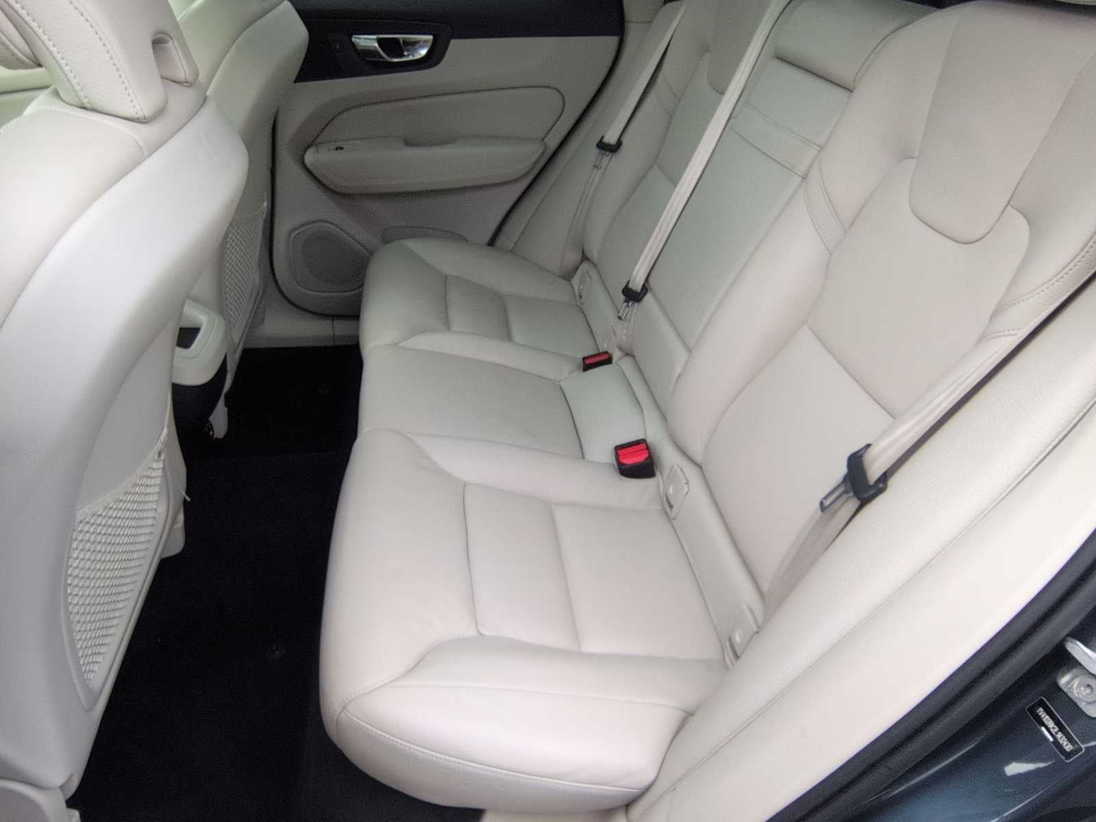 Volvo XC60 Momentum 2020