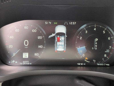 Volvo XC60 Momentum 2020