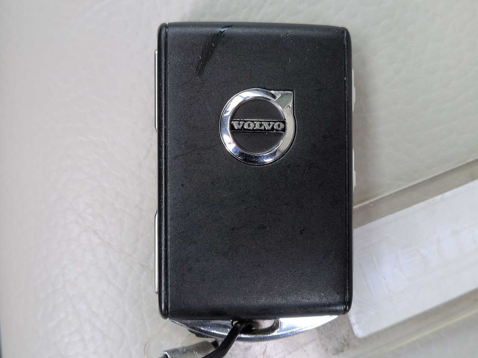 Volvo XC60 Momentum 2020