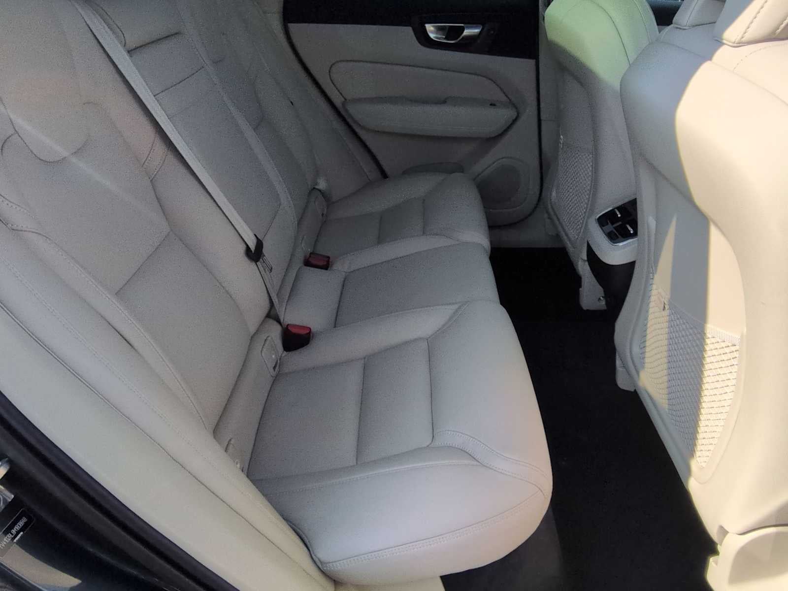 2021 Volvo XC60 Inscription