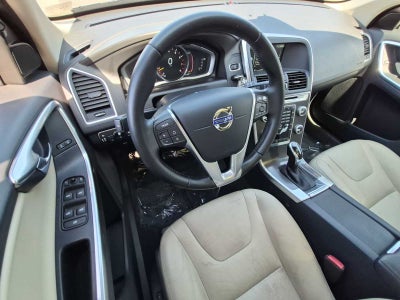 2016 Volvo XC60 T5 Premier
