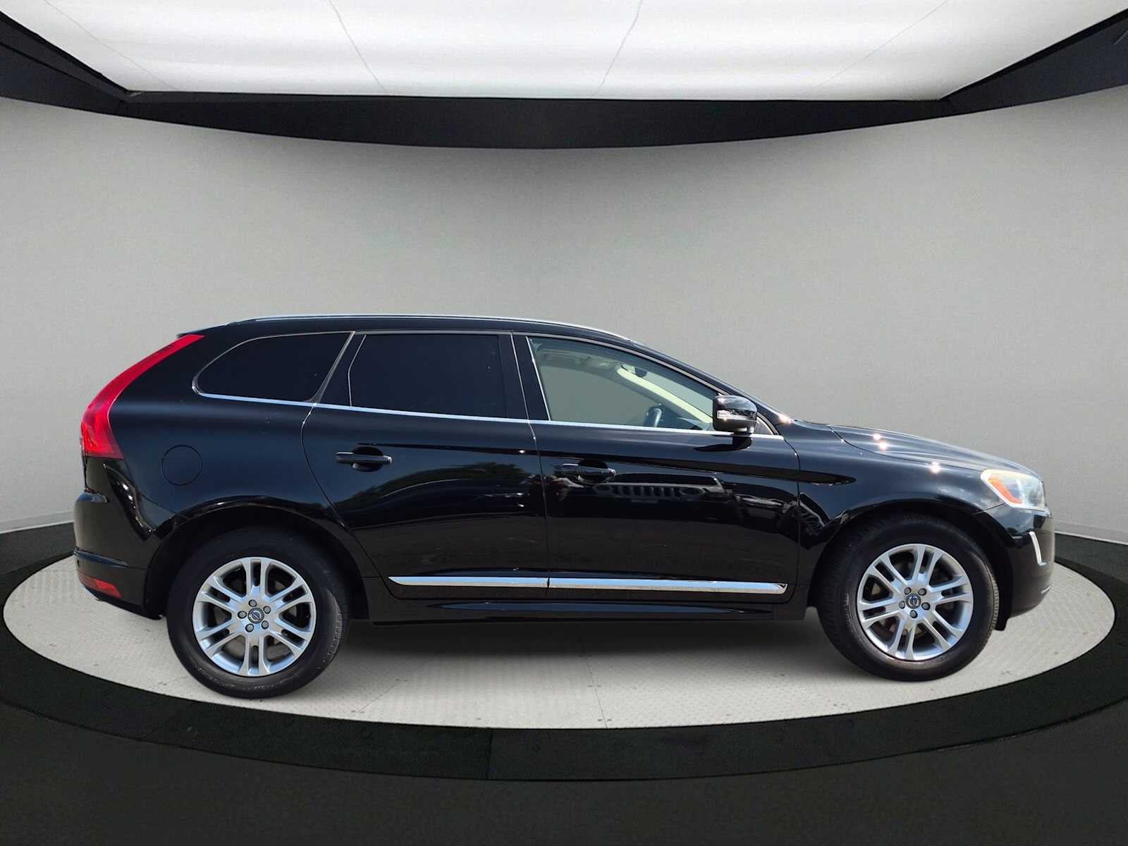 2016 Volvo XC60 T5 Premier