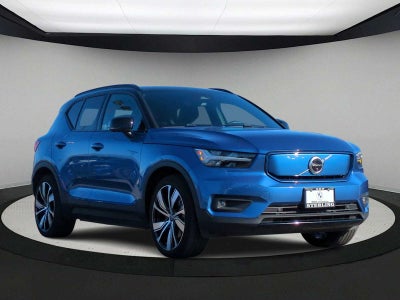 Volvo XC40 Recharge P8 eAWD Pure Electric 2021