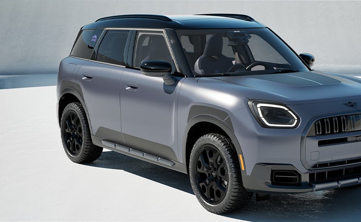 Perfil frontal y lateral del Countryman «Untamed Edition»